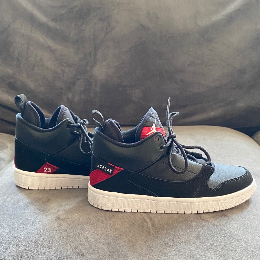 Jordan Fadeaway Black and Red High-Top Sneakers